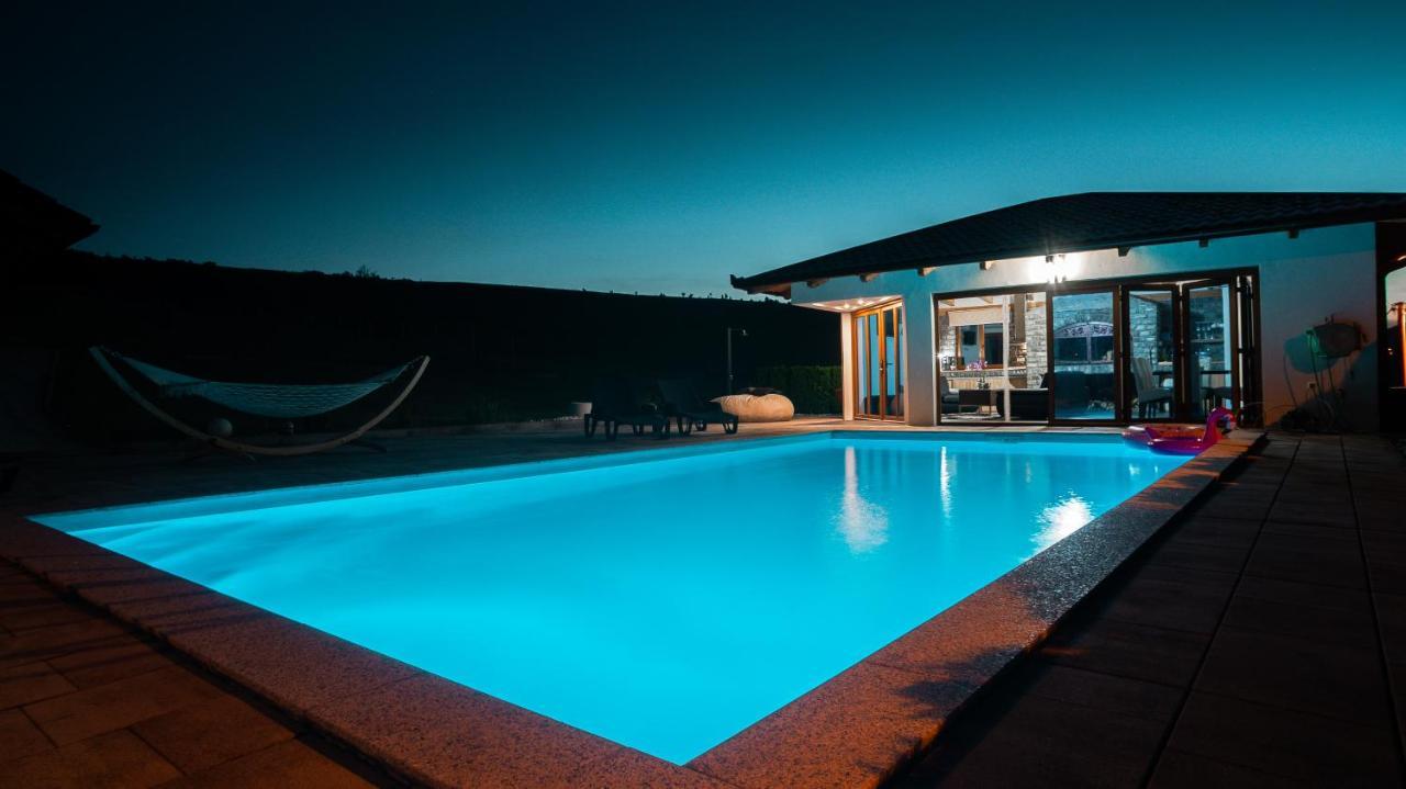 Bihać Villa De Luxe מראה חיצוני תמונה